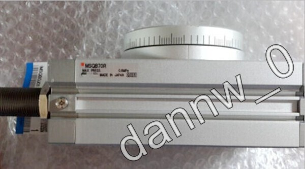 New in Box SMC MSQB70R MSQB-70R Pneumatic Rotary Table Cylinder