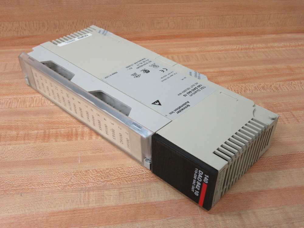 Schneider 140-DAO-842-10 Output Module 140DAO84210 (Pack of 3)