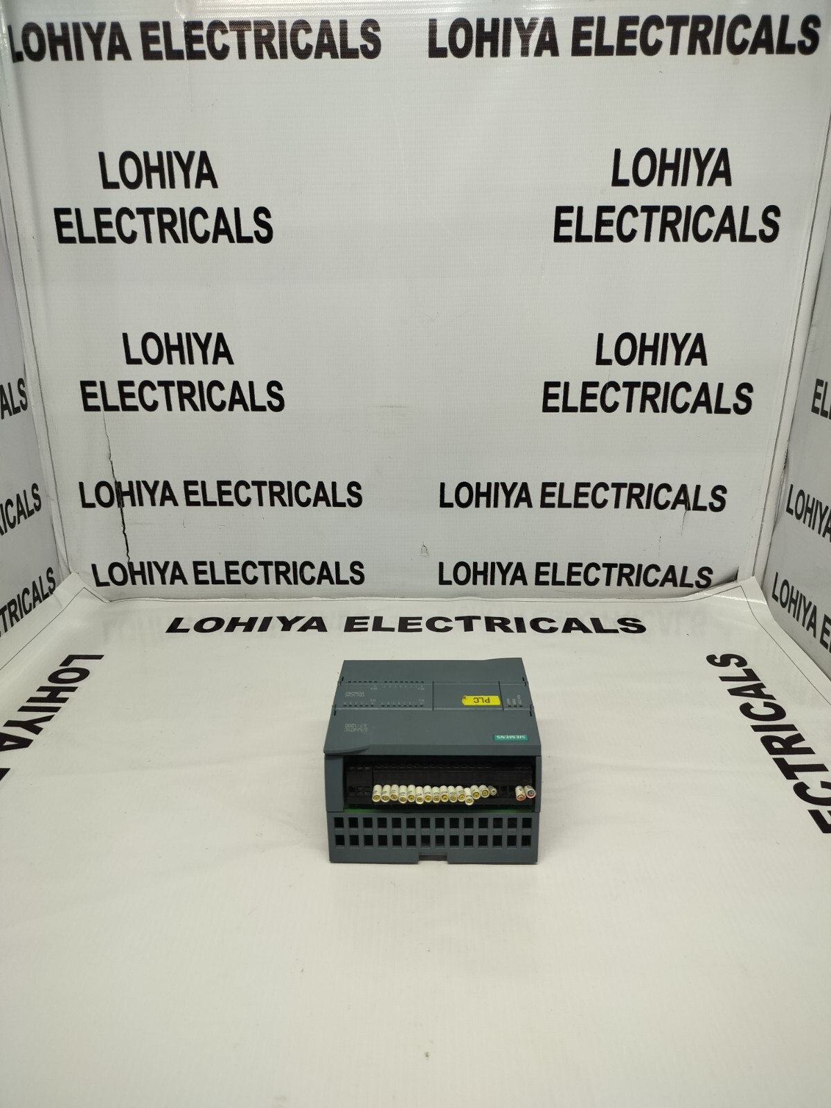 SIEMENS 6ES7214-1HG40-0XB0 PLC MODULE ( USED CONDITION )
