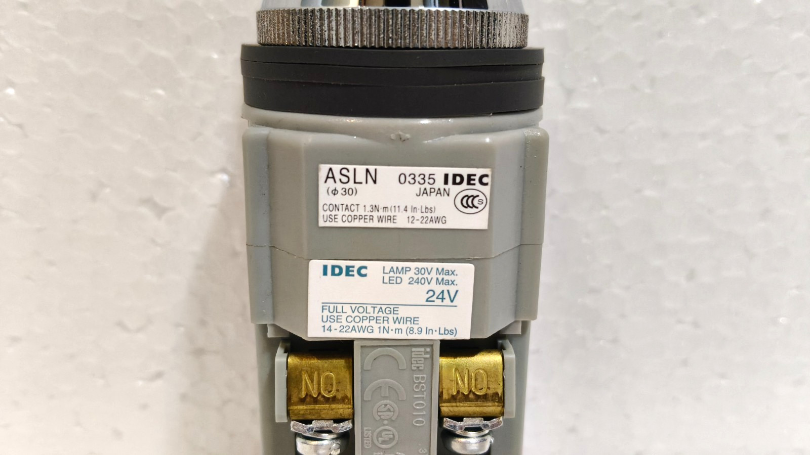 IDEC ASLN 332222DNG ILLUMINATED SELECTOR SWITCH| LOT OF -5 | 24V LED 2NO 2NC