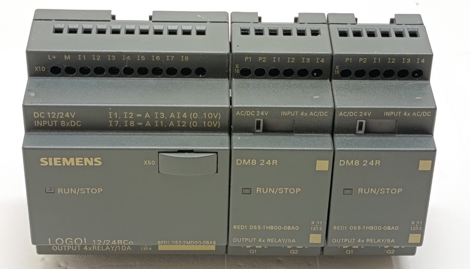 Siemens PLC Controller 6ED1 052-2MD00-0BA6 with 2x DM8 24R 055-1HB00-0BA0