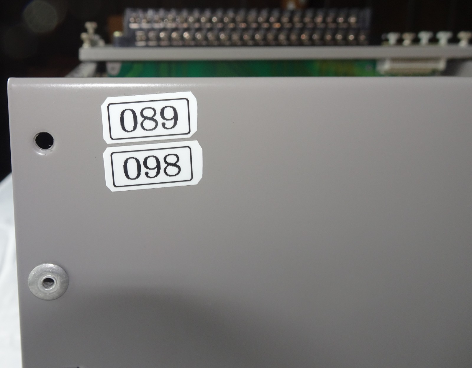 SIMATIC 505 16-SLOT ASSEMBLY SIEMENS TI545, TI505 *SEE DETAILS BELOW* (098)