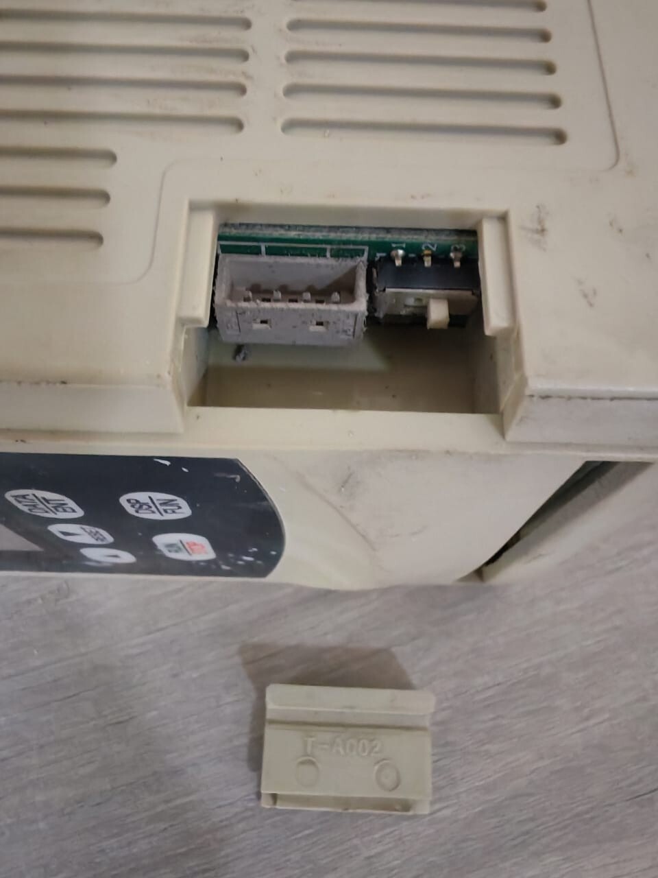 TAIAN E2-201-H1F Inverter 220V 0.75KW 1HP