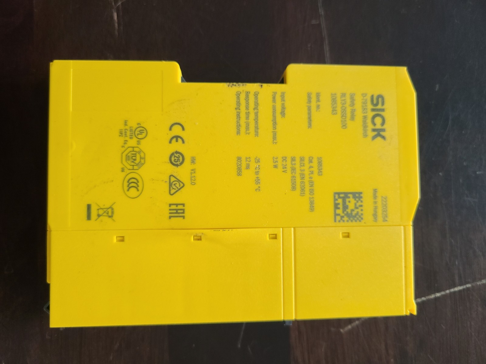 SICK RLY3-0SSD100 Safety Relay 1085343