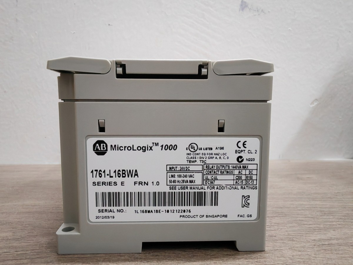 Allen Bradley 1761-L16BWA/E MicroLogix 1000 16 Controller 1761L16BWA – NEW
