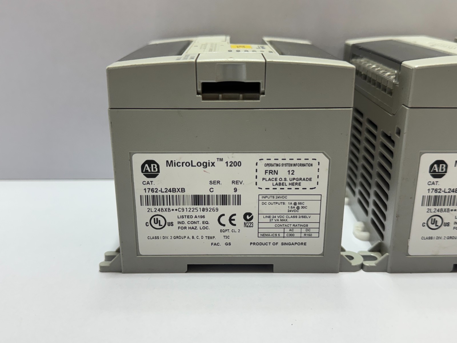 Allen Bradley 1762-L24BXB Micrologix 1200 FAST SHIP BY FEDEX