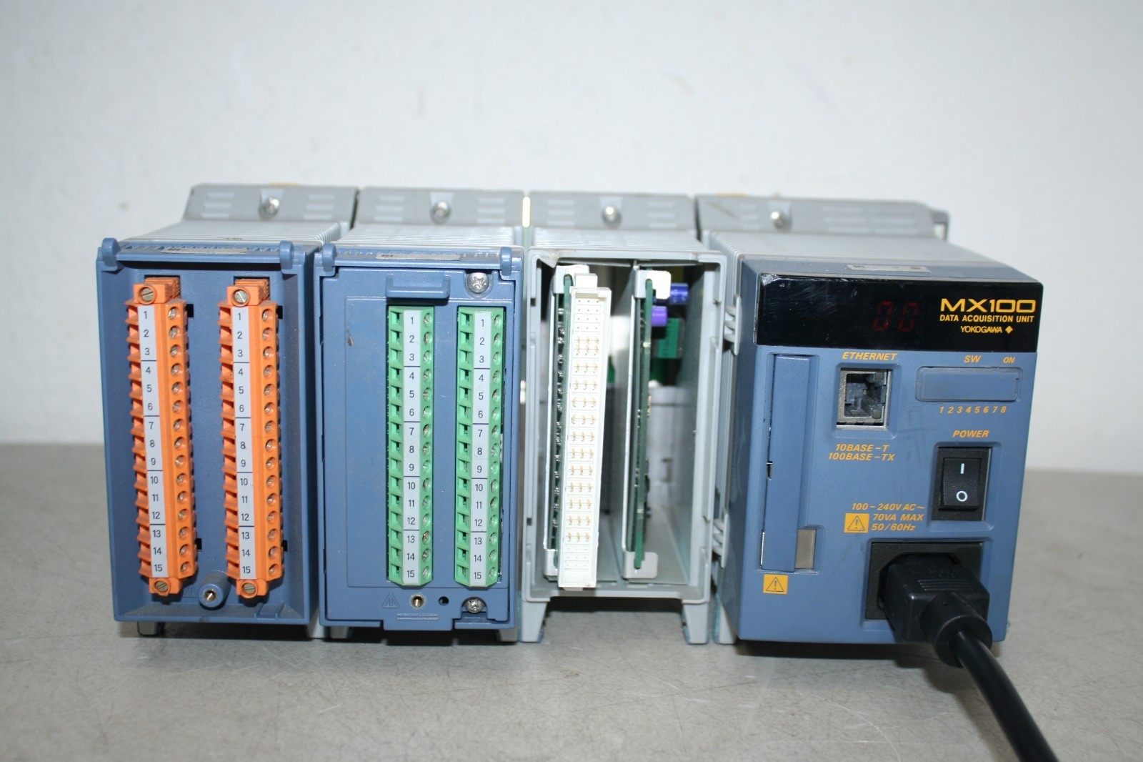 Yokogawa MX100-E-1D With 3 MX110-UNV-M10 Analog Input Modules Powers On-Untested