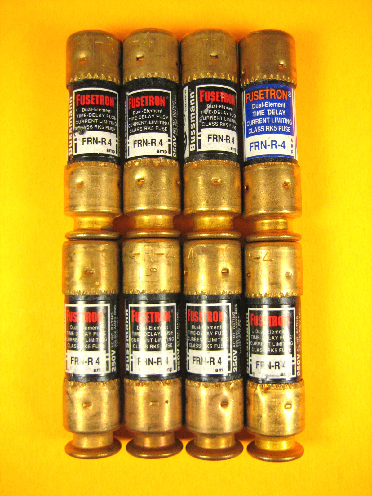Cooper Bussmann – FRN-R-4 – Fusetron Dual Element Fuse, 4A 250V (Lot of 8)