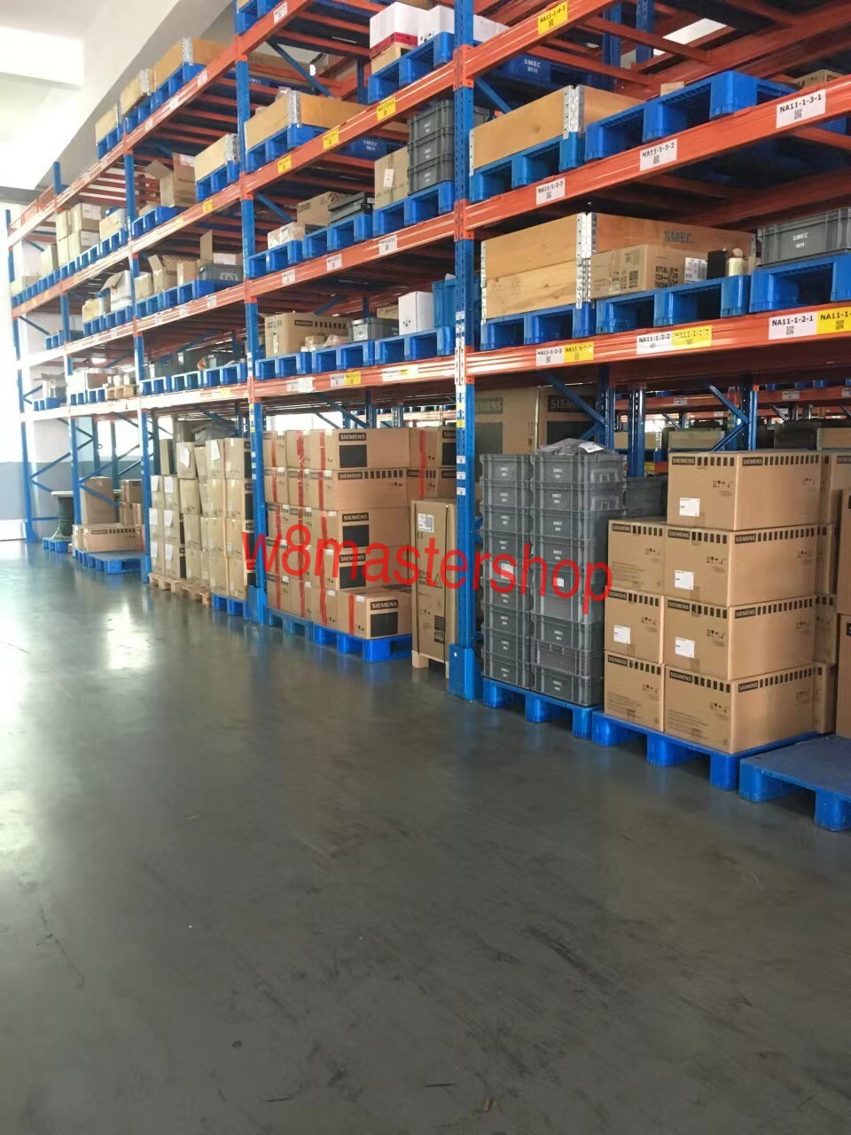 EVS9323-ES NEW LENZE EVS9323ES SERVO INVERTER