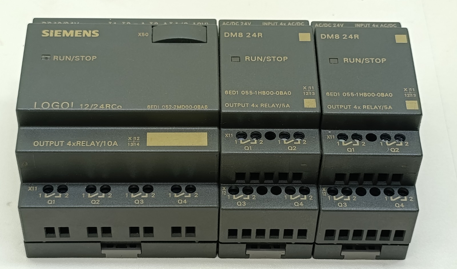 Siemens PLC Controller 6ED1 052-2MD00-0BA6 with 2x DM8 24R 055-1HB00-0BA0