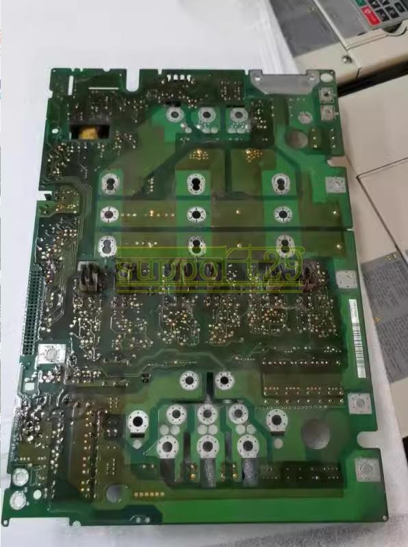 1PCS Used Lenze Inverter drive board 8222LP.3G