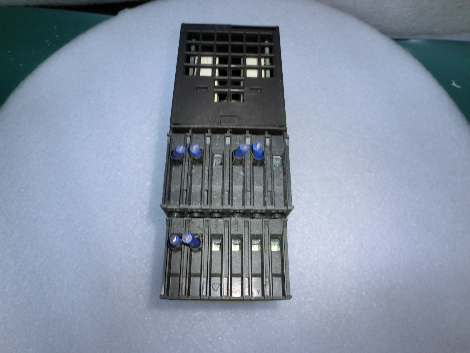 Leuze Electronic ASM1E/2-01 Safety Monitor,24Vdc,Uimp 4KV,Ui 300V,Used,GE+9766