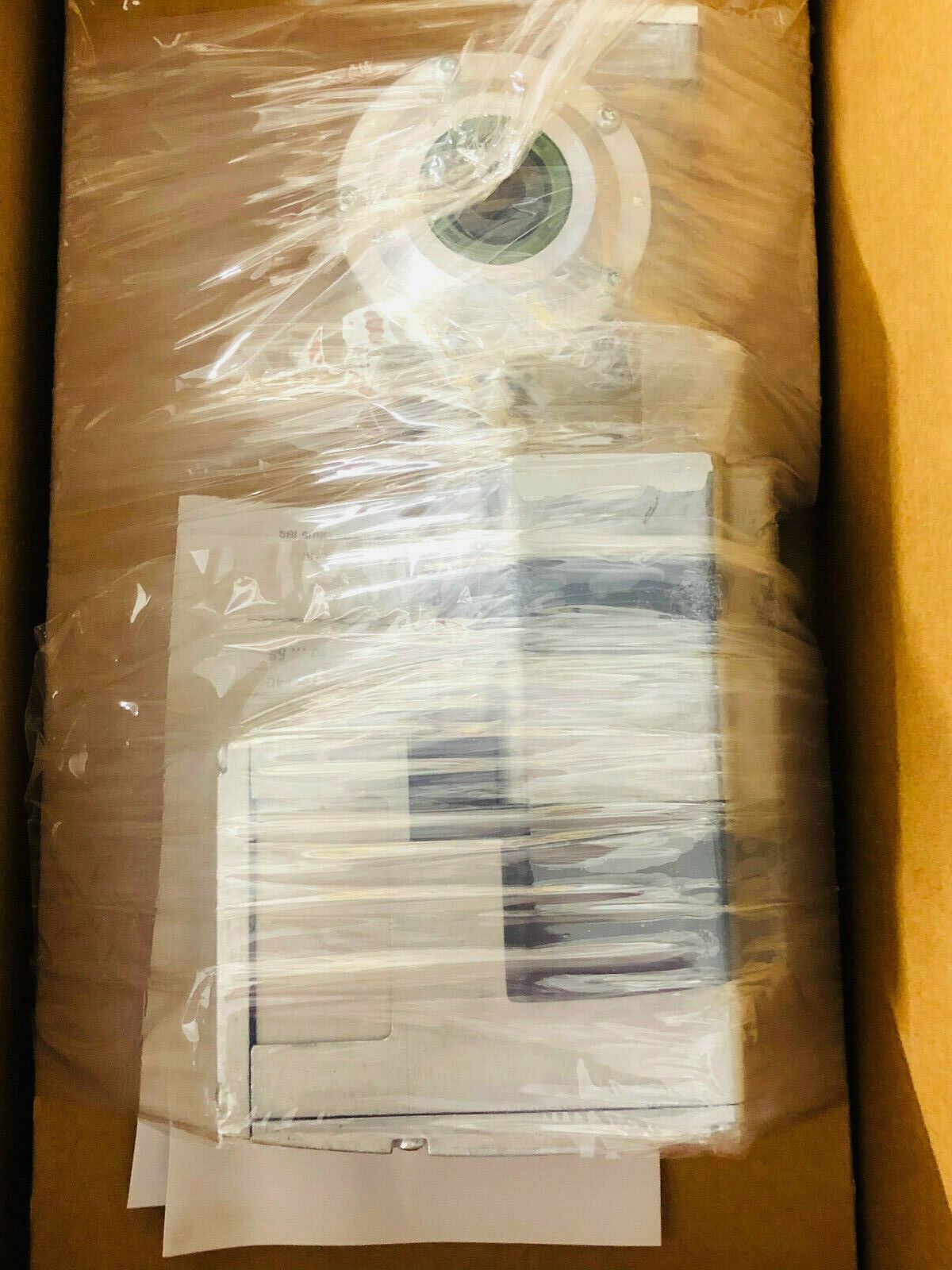Schneider Electric ILE2K661PB1A6 DC Brushless Motor