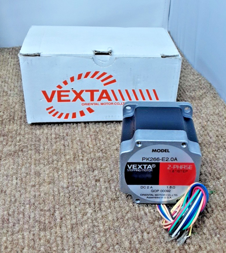 VEXTA 2 Phase Stepping Motor PH266-E2 DC 2A 1.8/step Made in Japan BRAND NEW