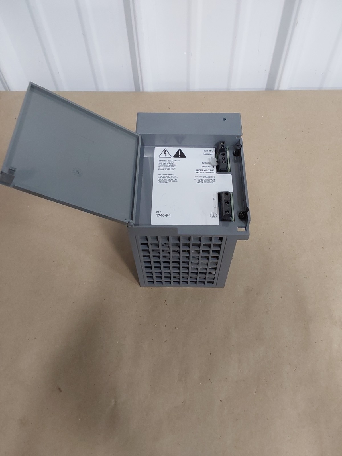 Allen Bradley 1746-P4 Ser A SLC 500 Power Supply Module