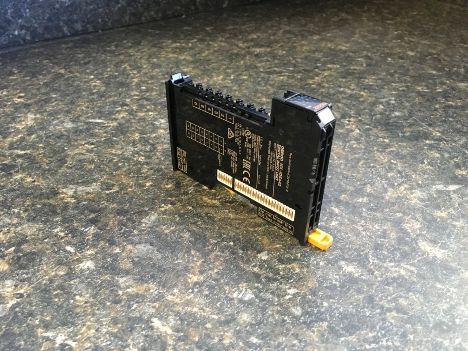 Omron NX-ID5442 Digital Input Unit 24VDC (KB)