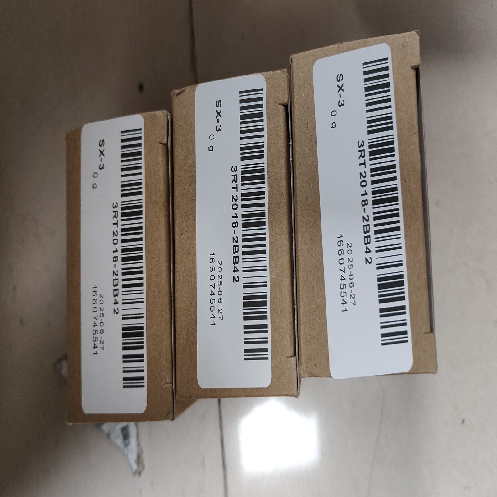 NEW 3RT2018-2BB42 Siemens contactor MODULE