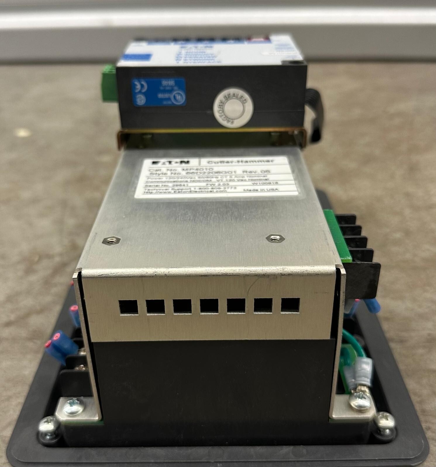 EATON CUTLER-HAMMER MP4010 PROTECTIVE RELAY MP-4000 66D2206G01 Used