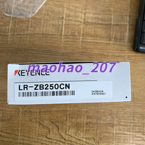 Keyence LR-ZB250CN Laser Sensor Expedited Shipping