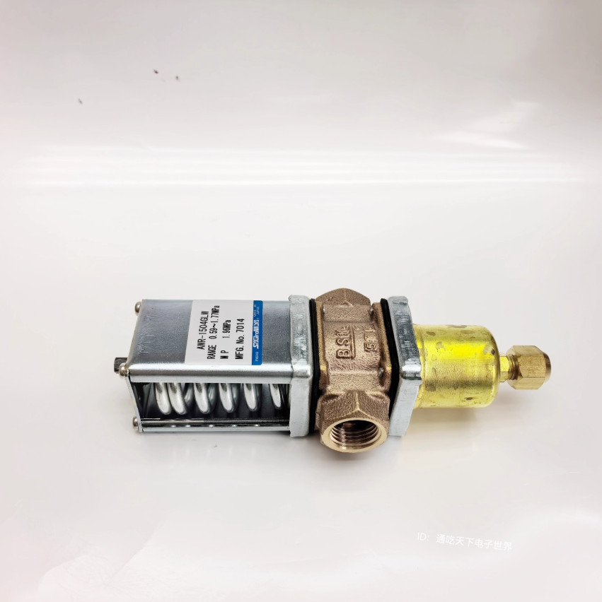1PC NEW FOR Pressure regulating valve AWR-1504GLW 1/2 caliber
