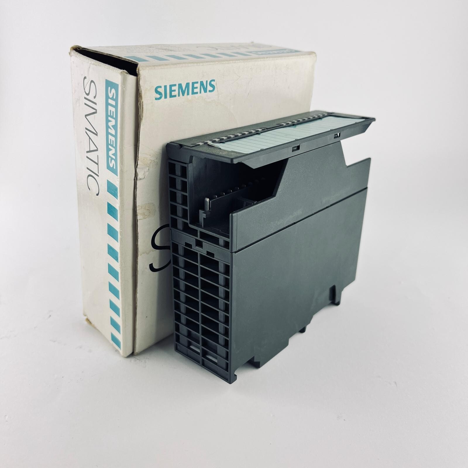 SIEMENS 321-1BH01-0AA0 6ES7321-1BH01-0AA0 SIMATIC S7 NEW