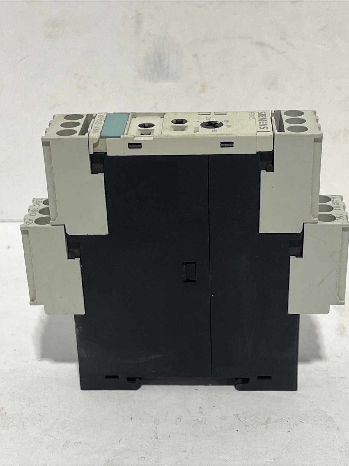 SIEMENS 3RP1505-1AW30 3RP SERIES MULTI-FUNCTION TIME RELAY