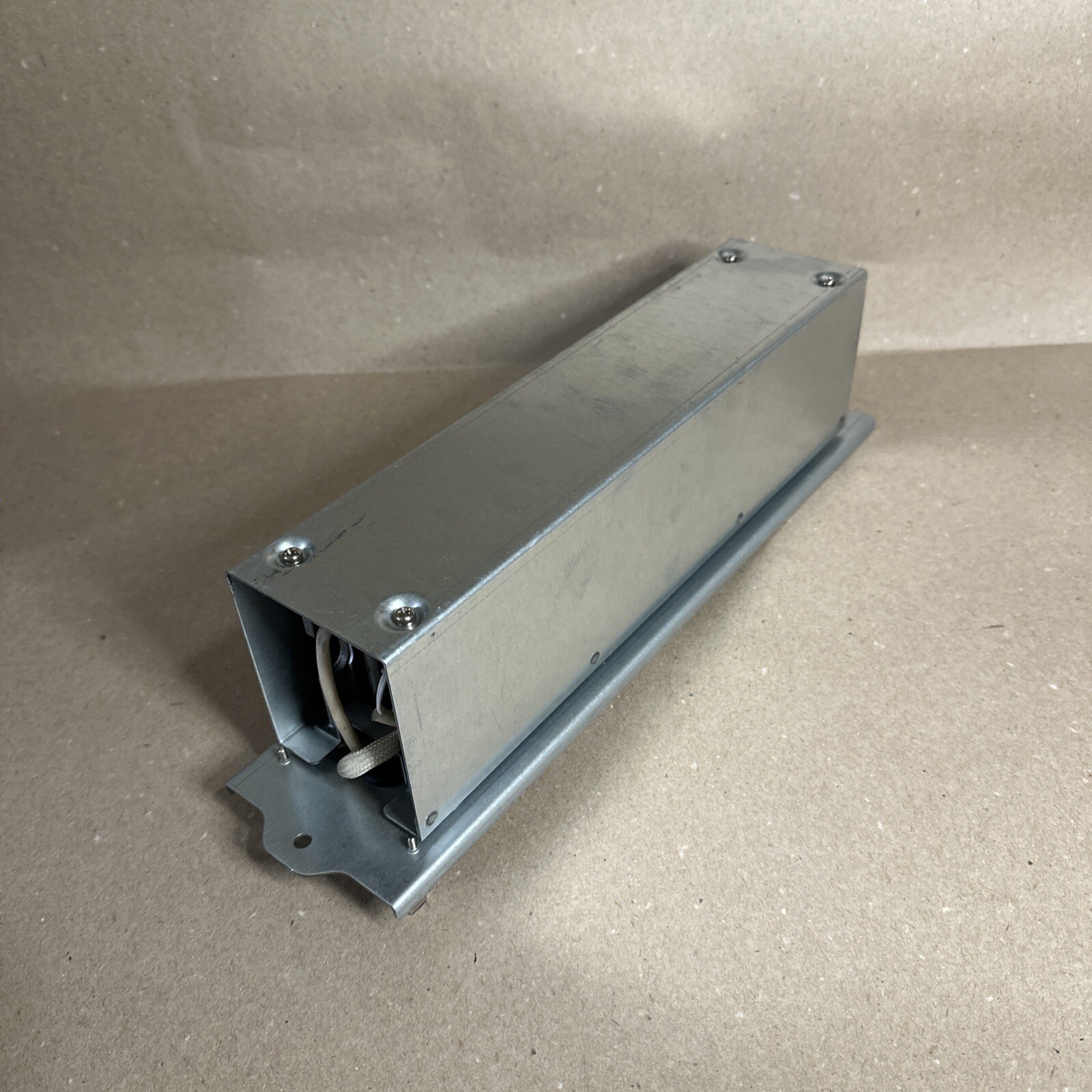 FANUC A06B-6089-H500 DISCHARGE RESISTOR UNIT 282/325V 400W