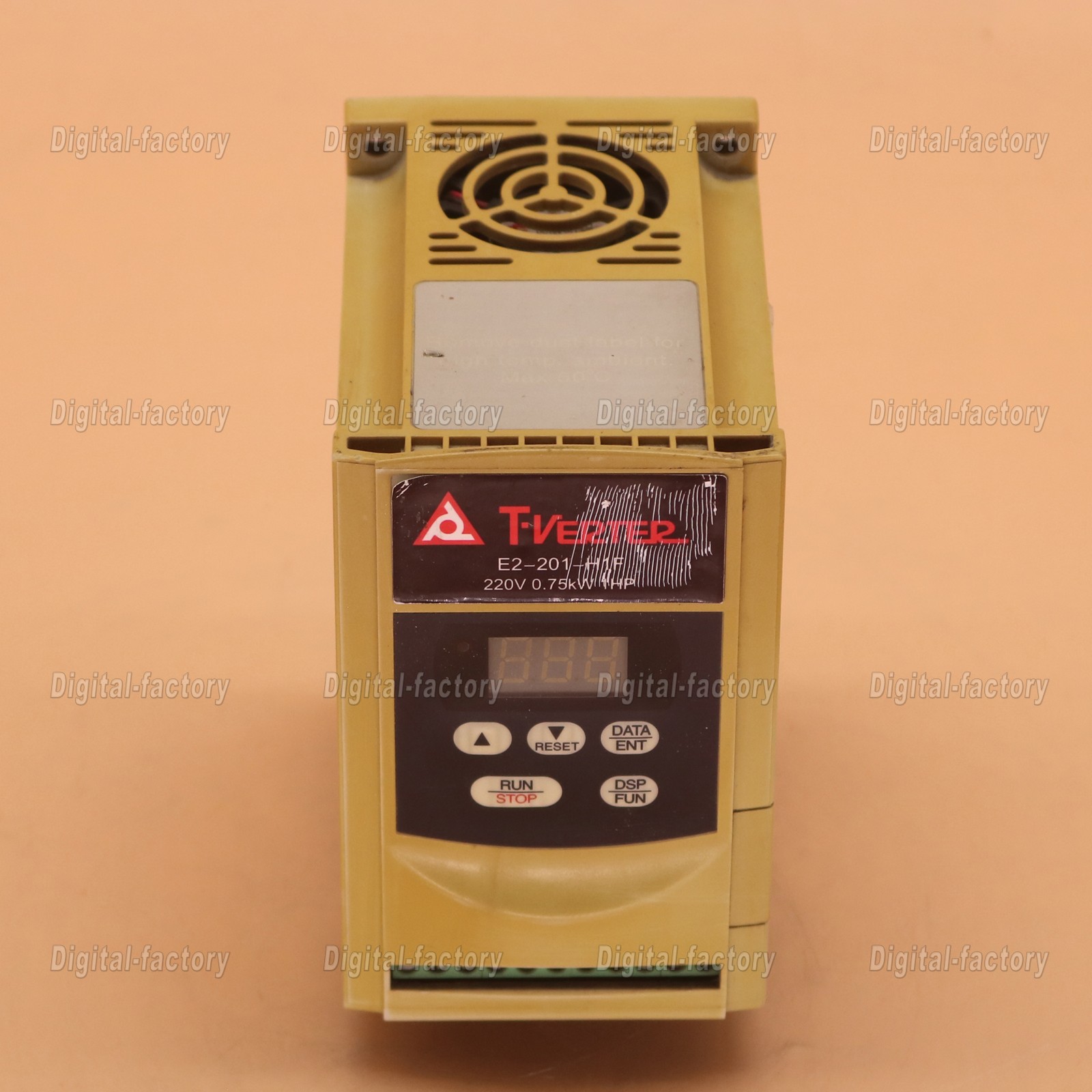 1PS Used TECO Taian E2-201-H1F 220V 0.75KW inverter FAST SHIPPING