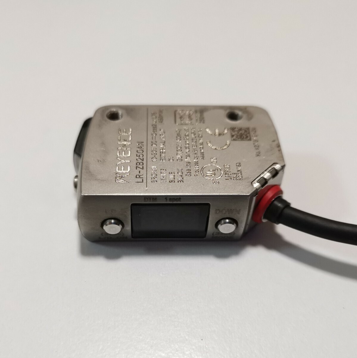 Used KEYENCE sensor LR-ZB250AN LRZB250AN CMOS Laser Sensor From Japan F/S