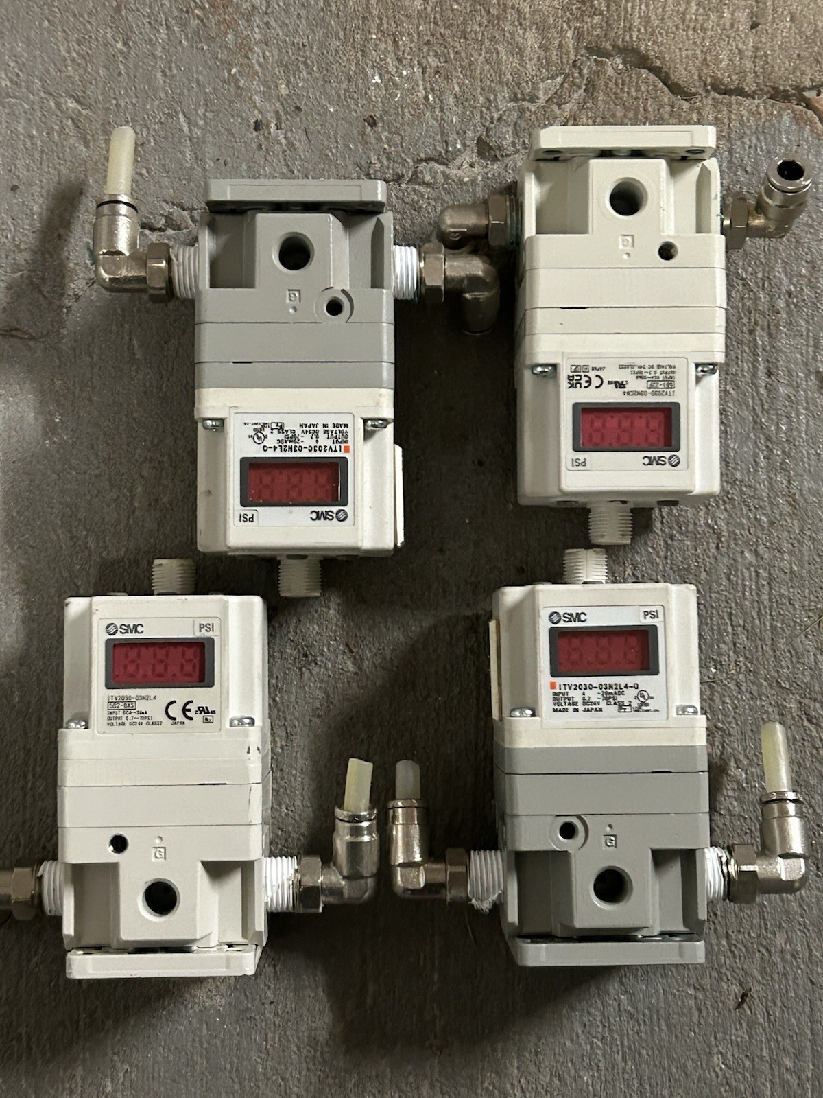 LOT of 4! SMC Pressure Regulator ITV-2030-03N2L4 I P