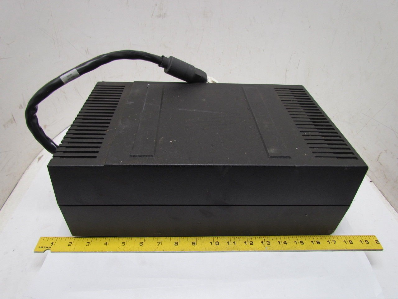 Powerware Prestige 101615015-040 Battery Cabinet for UPS 120 VDC 50 Amp