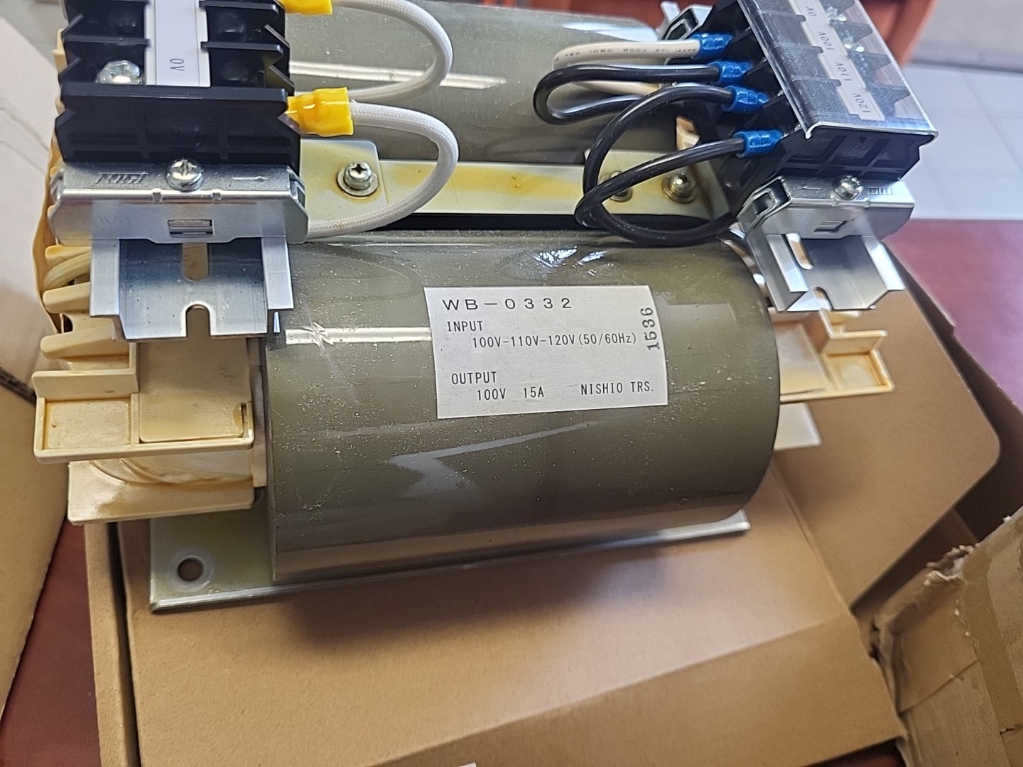 WB-0332 100V-110V-120V 50/60Hz TRANSFORMER