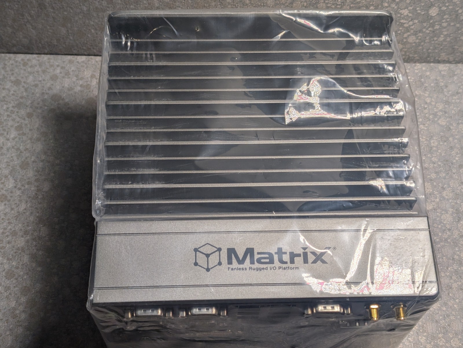 ADLINK MXC-2300CD-3E1 Intel Atom E3845 Processor; 1.91 GHz; 64GB RARE OPEN BOX