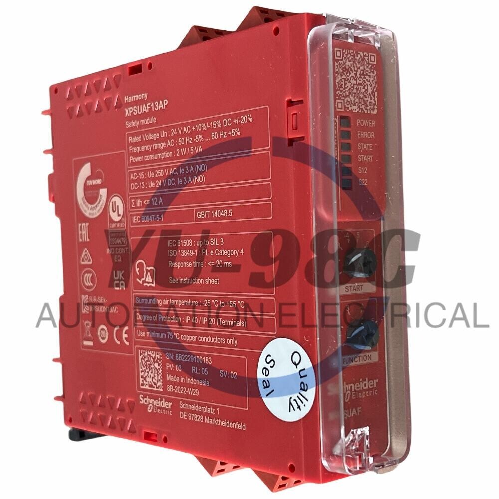 NEW Schneider Safety relay XPSUAF13AP