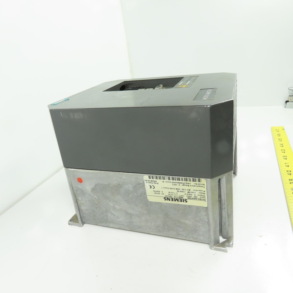 Siemens 6SE3114-0DC40 Micromaster Inverter Drive 380-500V 2.0HP 47-63HZ