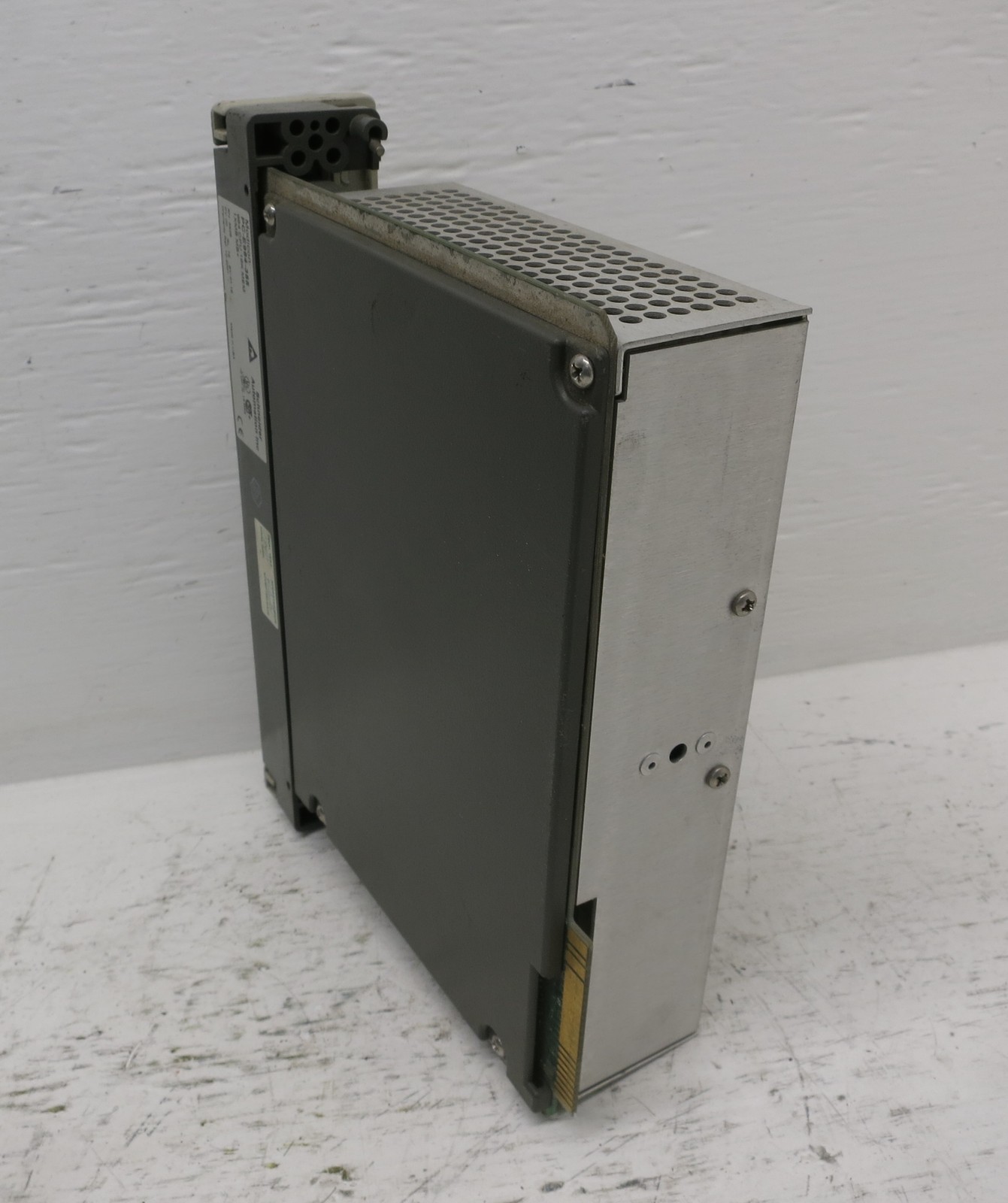 Modicon PC-E984-385 984 Programmable Controller CPU Schneider Automation PLC