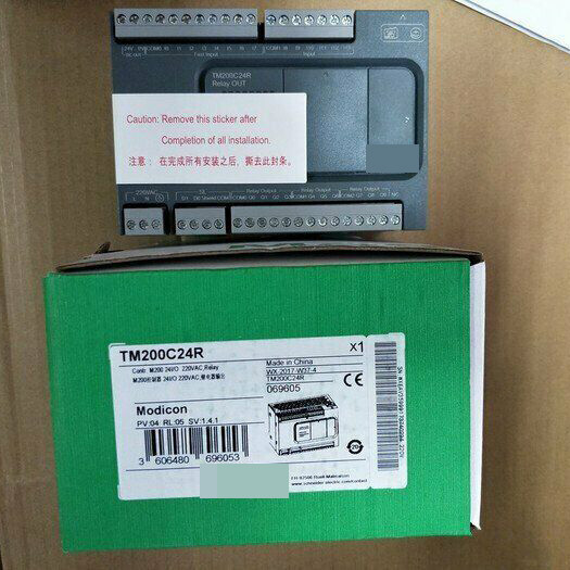 1PC New Schneider TM200C24R PLC Module Expedited Shipping