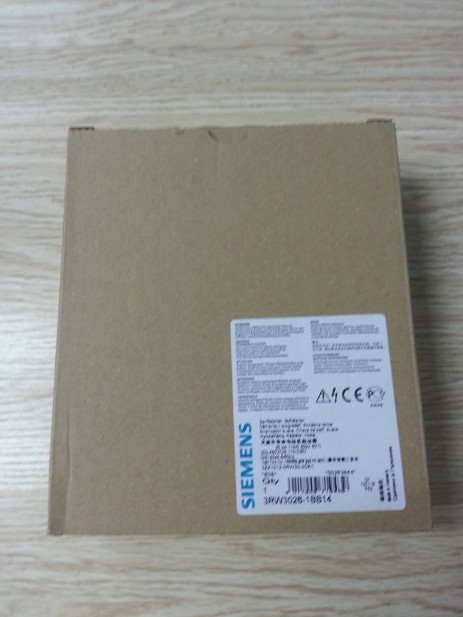 1PC New Siemens 3RW3026-1BB14 Soft Starter In Box Brand