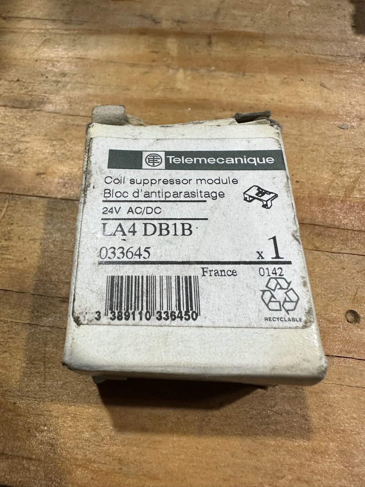 TELEMECANIQUE LA4 DB1B COIL SUPPRESSOR MODULE W3