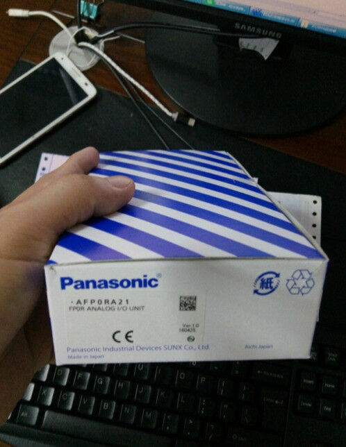 1PCS PANASONIC FP0R ANALOG I/O UNIT AFP0RA21 IN BOX -NEW FREE SHIPPING #PAN