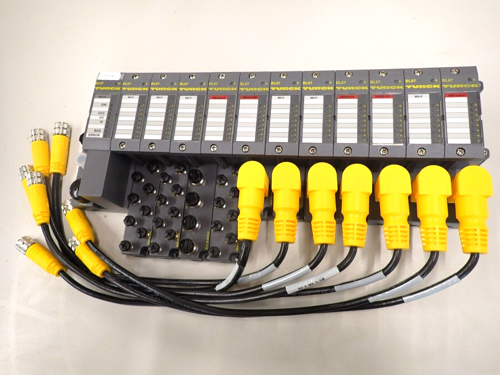 TURCK GATEWAY BL67-GW-CO 8DI-P 8DO 4D NEW