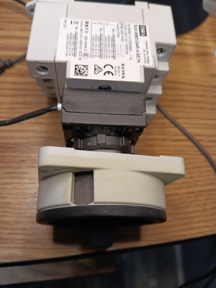 IMO 4-Pole 32A IP66 NEMA 4X Rotary Isolation Switch SI32-BMDC64R-4-SE7K