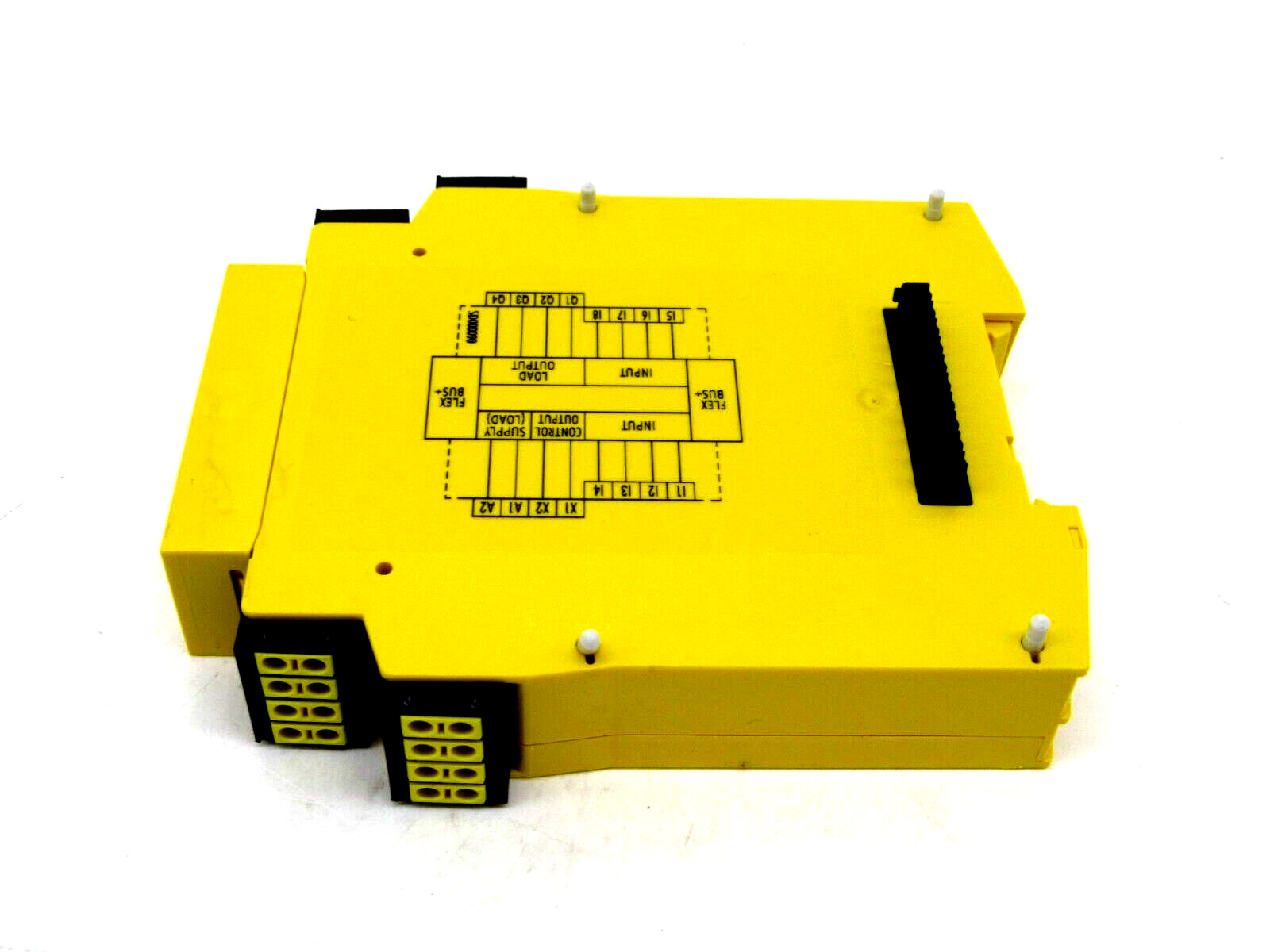 NEW SICK 1044125 SAFETY CONTROLLER FX3-XTIO84002