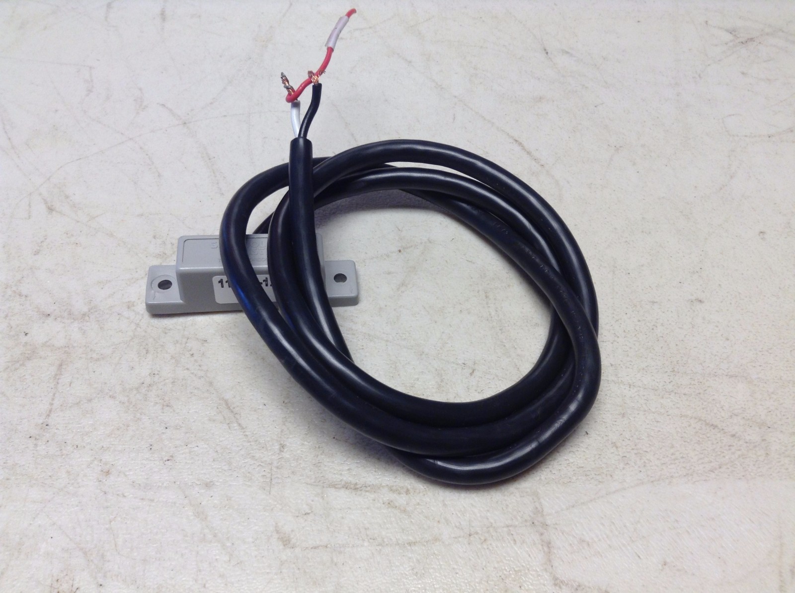GE General Electric Sentrol 114-6N-12K Guardswitch 1146N12K (TBI)