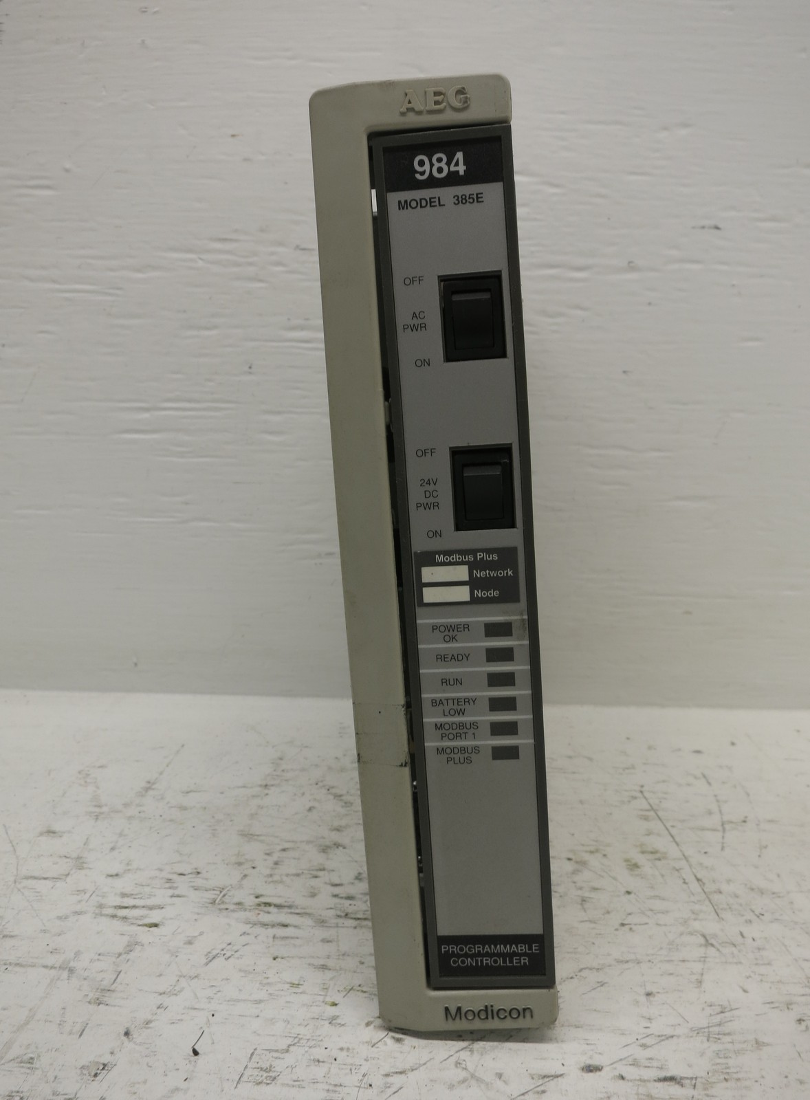 Modicon PC-E984-385 984 Programmable Controller CPU Schneider Automation PLC