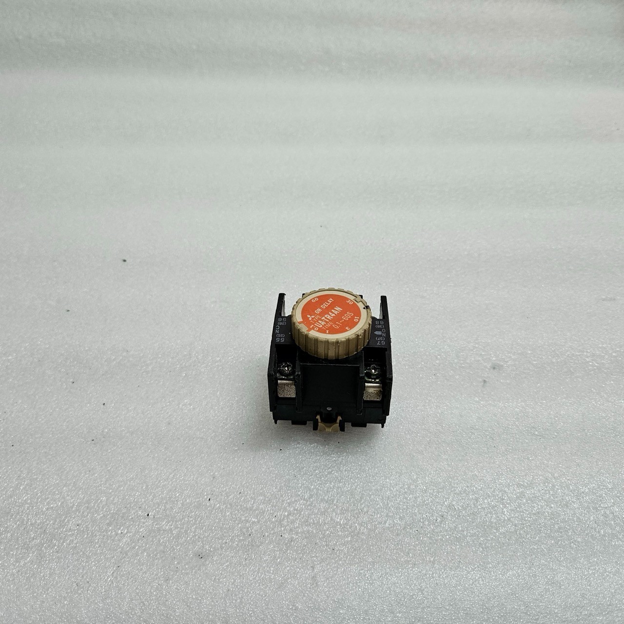MITSUBISHI UA-TR4AN PNEUMATIC TIME-DELAY UNIT / ON-DELAY TIMER 0.1–60 SECONDS