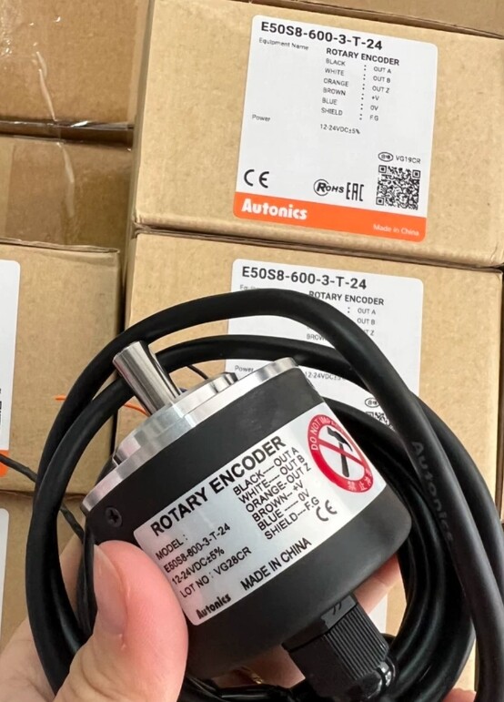1PC New Autonics E50S8-600-3-T-24 Rotary Encoder Free Shipping E50S86003T24