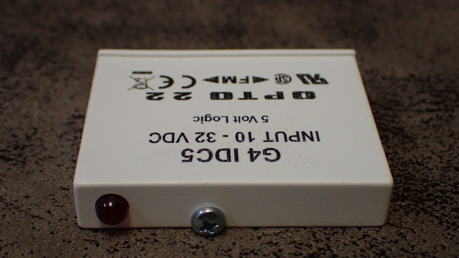 New-No Box G4 IDC5 OPTO 22 Module INPUT 10-32 VDC, 5 Volt Logic (WHITE) (BN54)