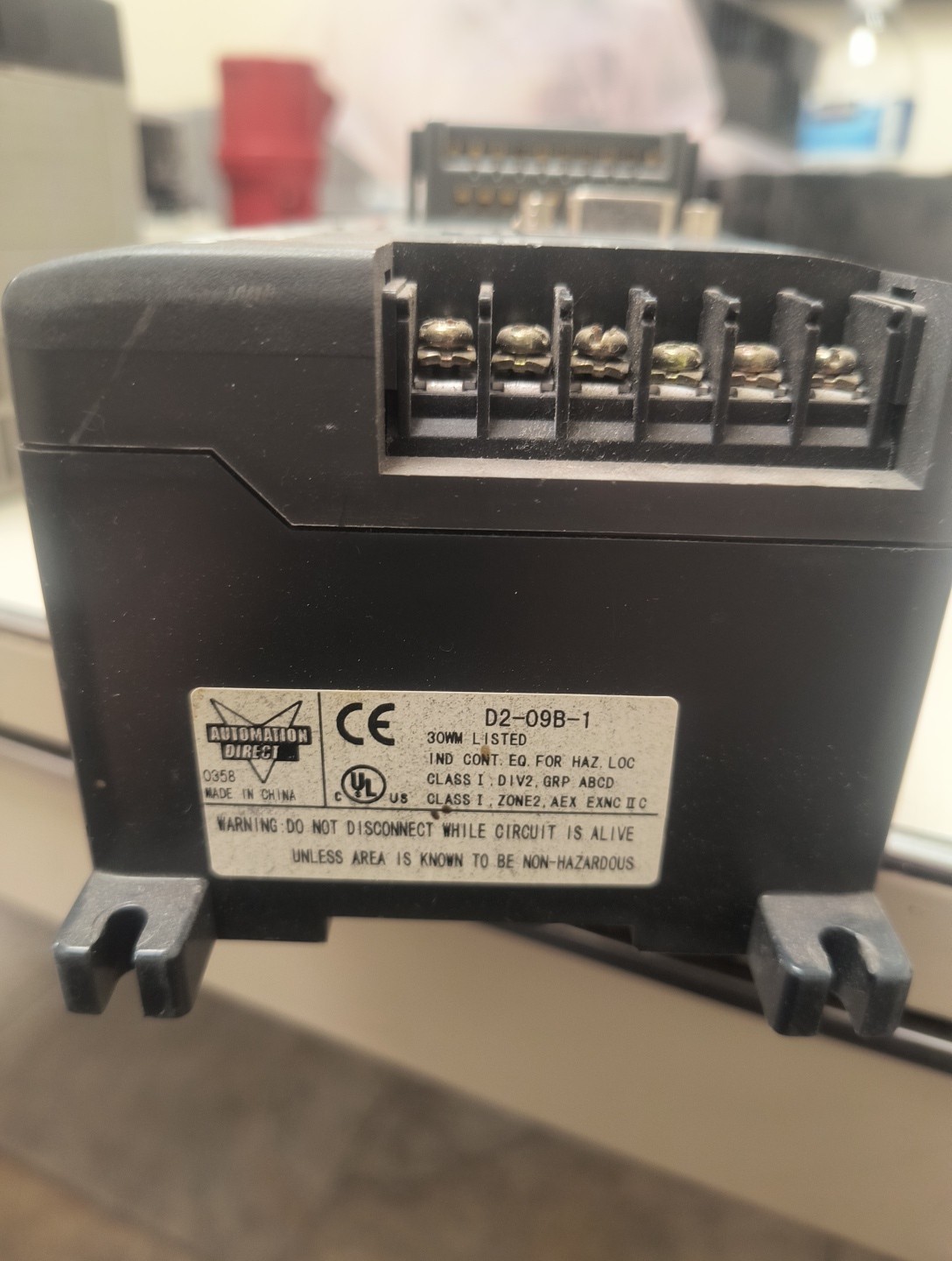 Automation Direct 205 D2-09B-1 w/ DL250-1, F2-08DA-1, D2-16NA, F2-08trs,D2DCM