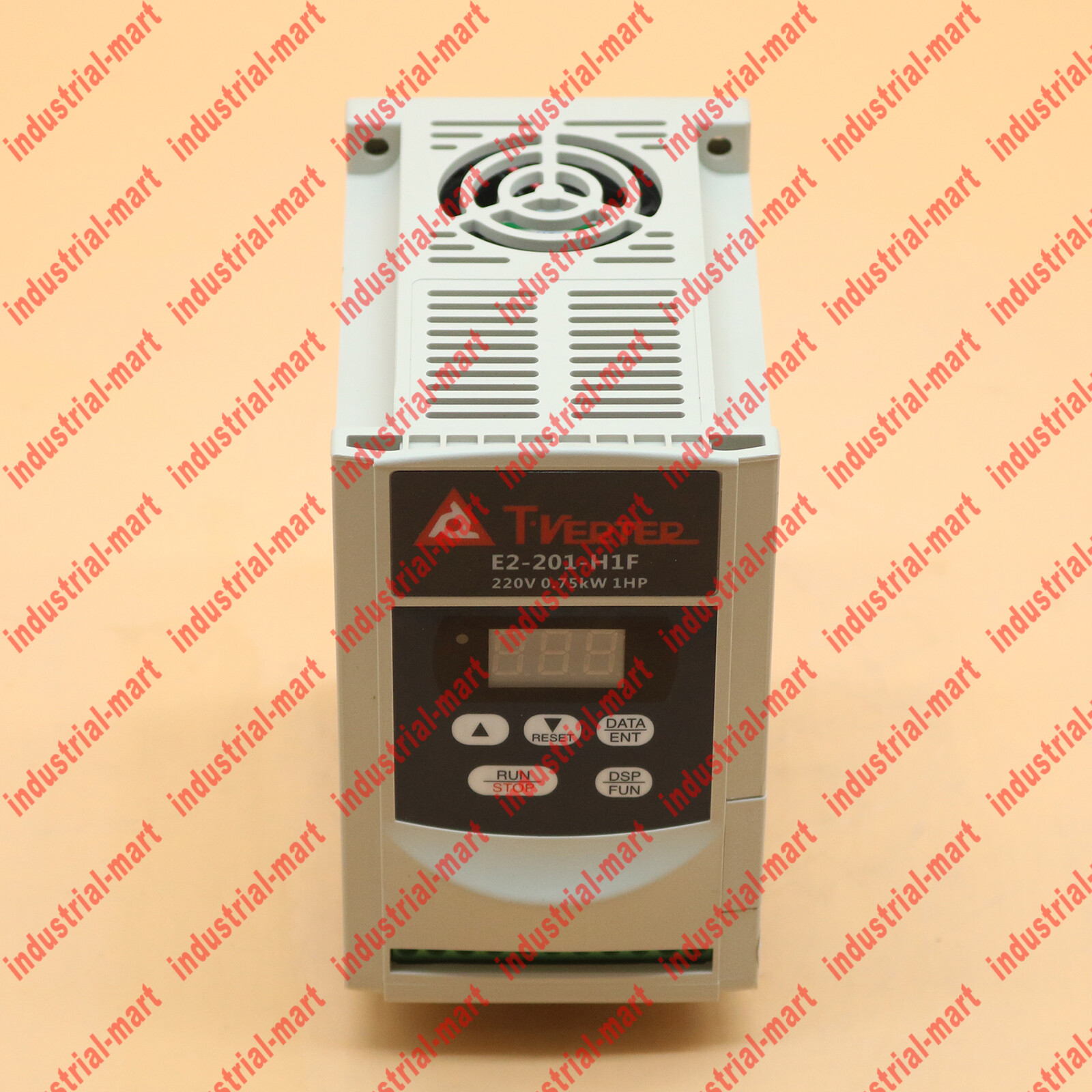 1PC NEW IN BOX TECO INVERTER E2-201-H1F E2201H1F DHL SHIPPING